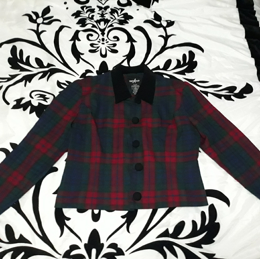 80s Style Plaid Cropped Blazer